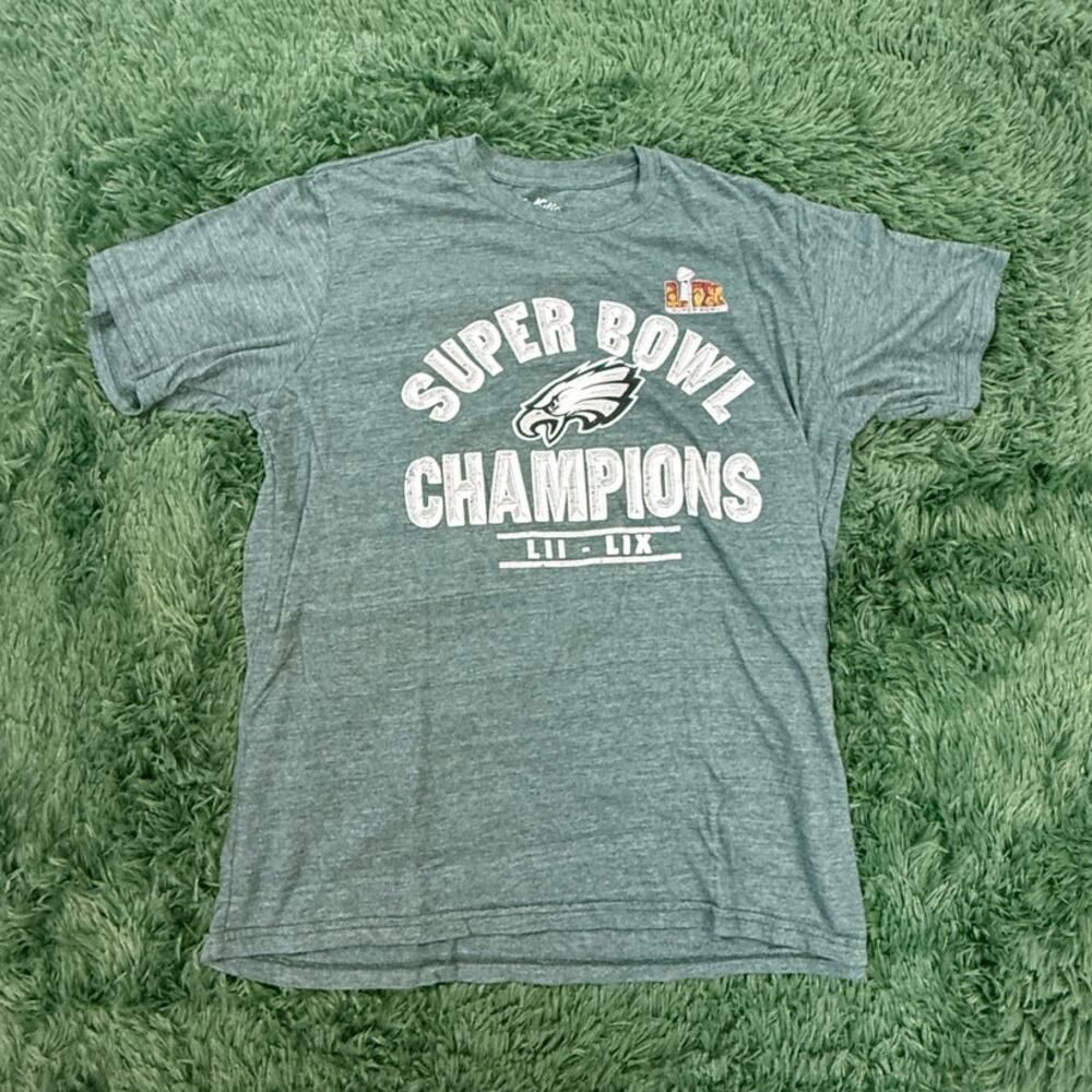 Philadelphia Eagles Large Super Bowl T-Shirt Super Soft Unisex NFL